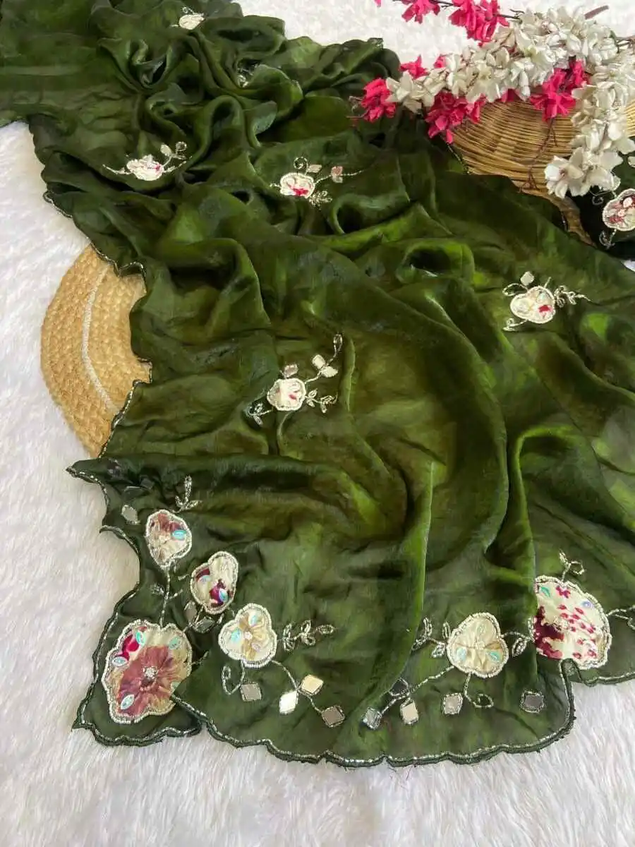 DESIGNER FENDY SATIN HAND WORK AND PATCH WORK BUTTA WORK SAREE WITH UNSTITCHED BLOUSE WEDDING WEAR WHOLESALE PRICE ETHNIC GARMENT (15)