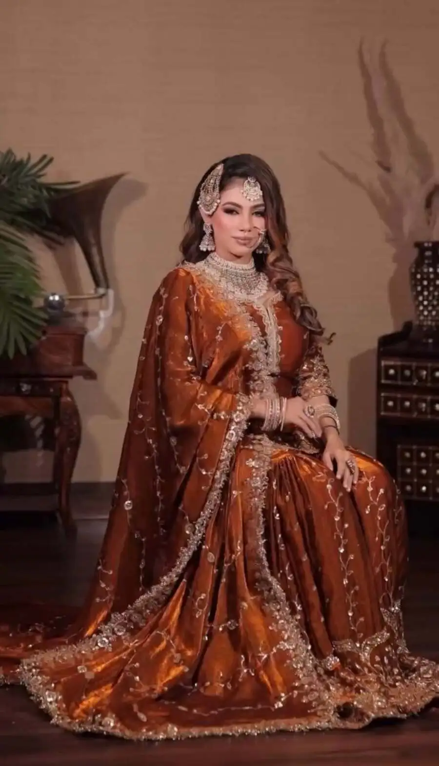 DESIGNER FENDY SILK EMBROIDERY SEQUENCE WORK TOP SHARARA WITH DUPATTA WEDDING WEAR WHOLESALE PRICE ETHNIC GARMENT (3)