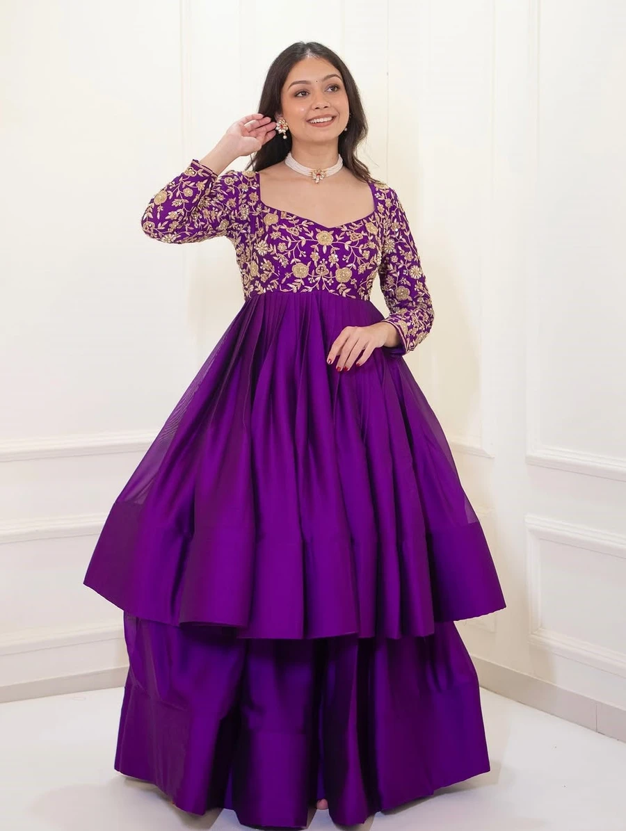 FANCY CHINON SILK SEQUENCE EMBROIDERY WORK TOP AND LEHENGA FESTIVE WEAR WHOLESALE PRICE ETHNIC GARMENT (3)