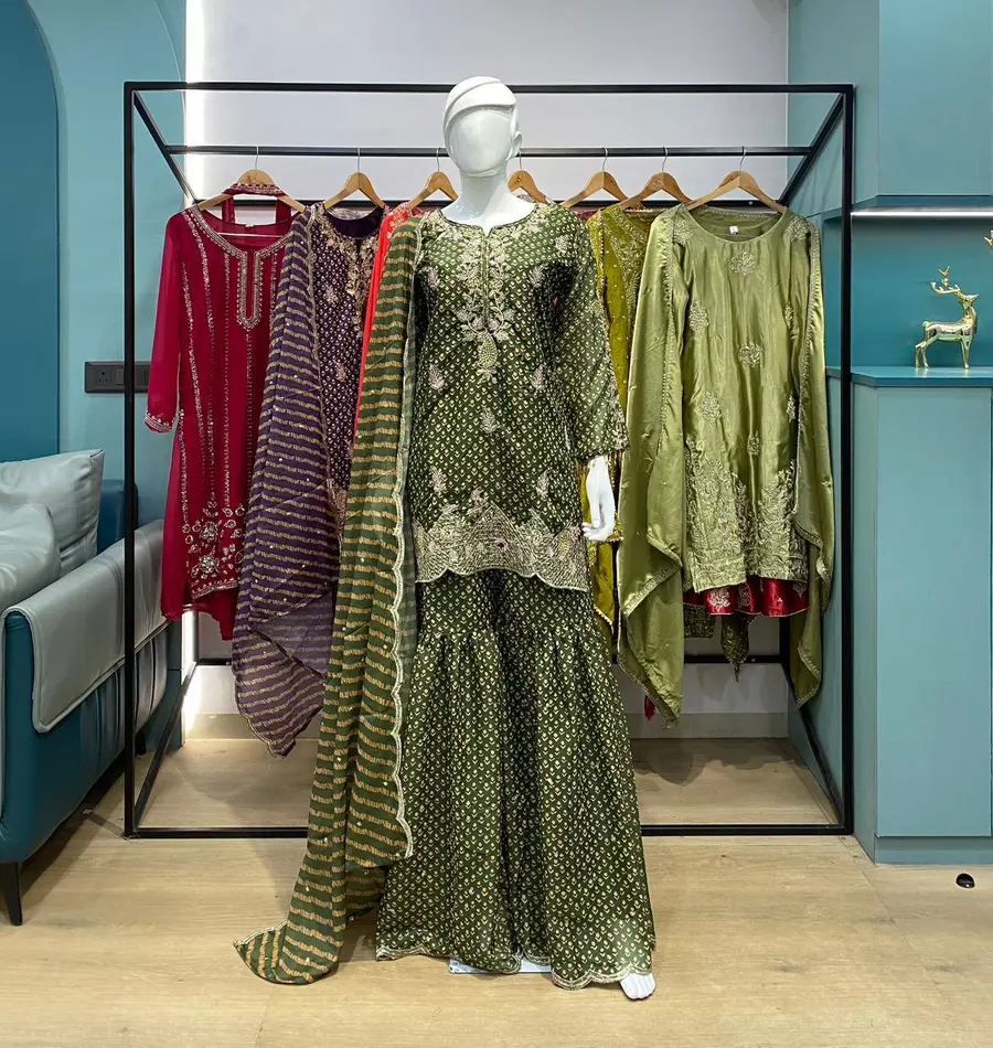 MODERN CHINON PRINT WITH EMBROIDERY AND DIAMOND WORK TOP SHARARA WITH DUPATTA FESTIVE WEAR WHOLESALE PRICE ETHNIC GARMENT (1)