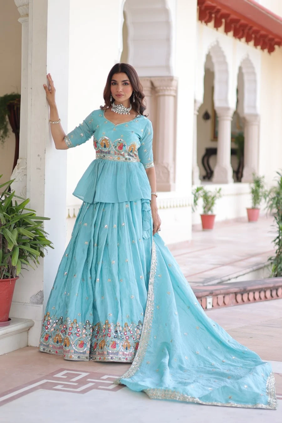 MODERN GOLD CRUSH MULTI THREAD EMBROIDERY ZARI SEQUENCE-WORK TOP LEHENGA WITH DUPATTA WEDDING WEAR WHOLESALE PRICE ETHNIC GARMENT (6)