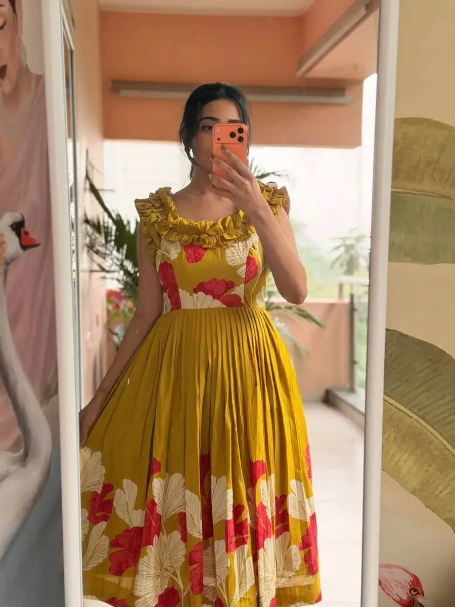 MODERN MUSLIN COTTON DIGITAL PRINT WORK ONE PIECE DRESS DAILY WEAR WHOLESALE PRICE ETHNIC GARMENT (3)