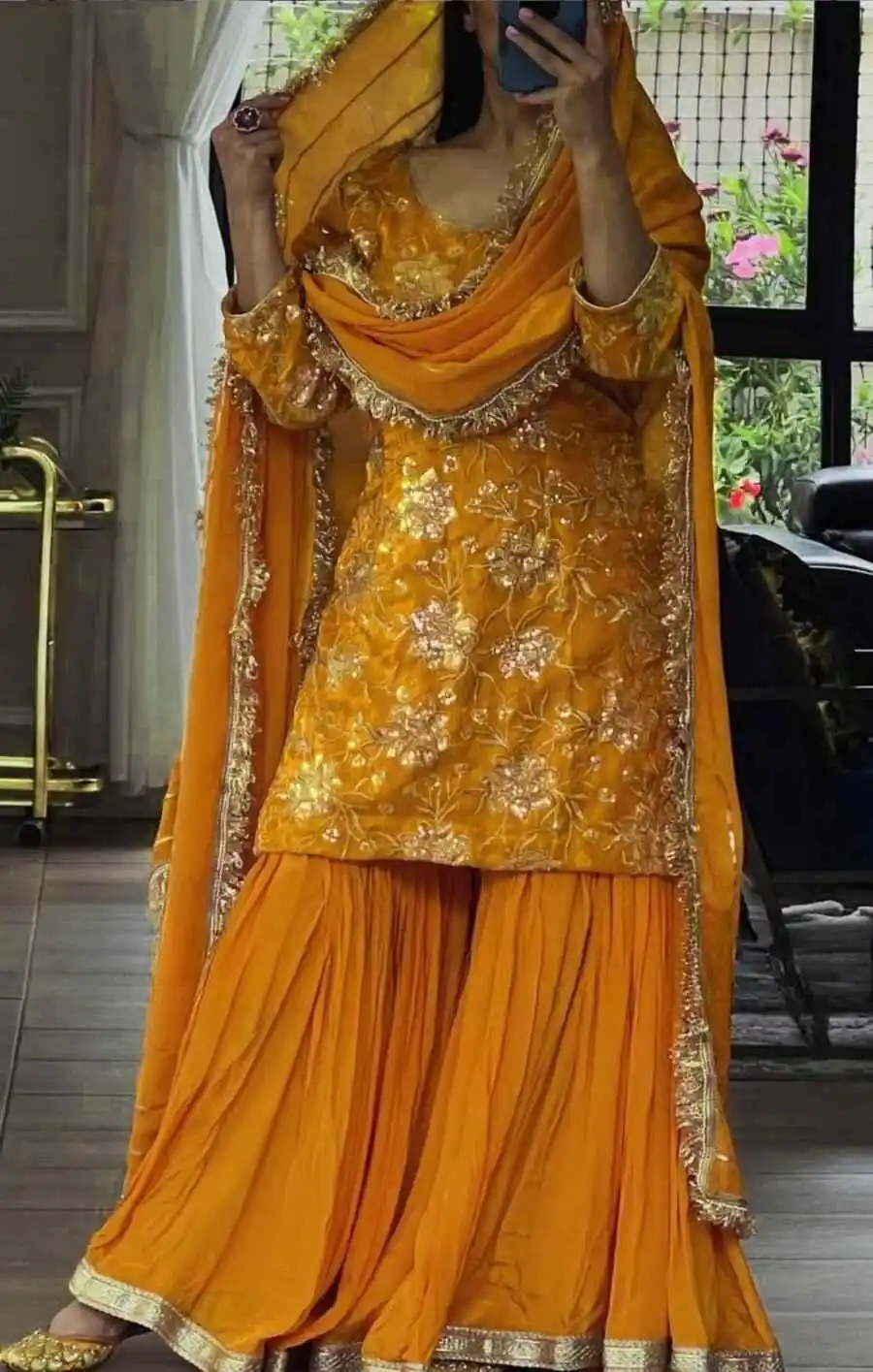 MODERN NATURAL CREPE SEQUENCE EMBROIDERY WORK TOP SHARARA WITH DUPATTA FESTIVE WEAR WHOLESALE PRICE ETHNIC GARMENT (3)