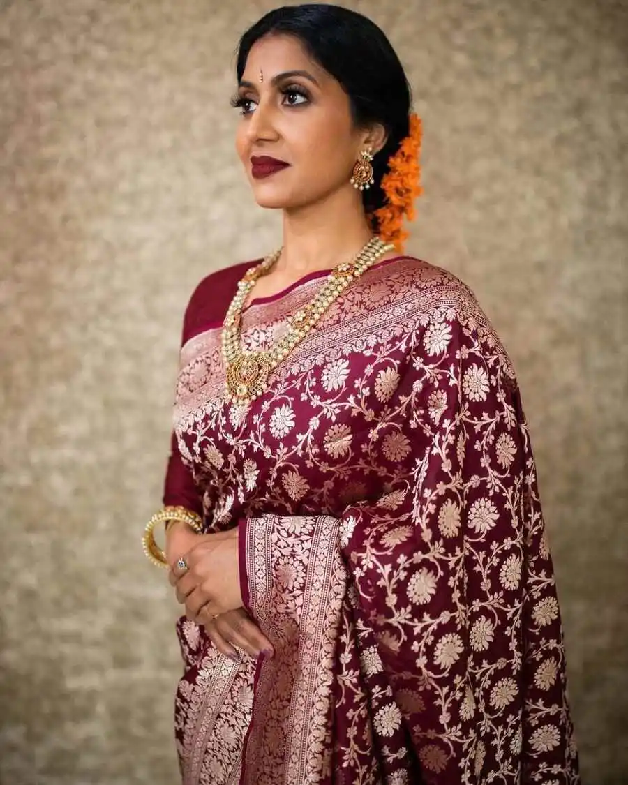 NEW ARRIVAL LICHI SILK BANARASI WEAVING WORK SAREE WITH UNSTITCHED BLOUSE WEDDING WEAR WHOLESALE PRICE ETHNIC GARMENT (4)
