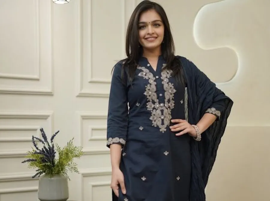 RICH LOOK CHANDERI EMBROIDERY WORK TOP BOTTOM WITH DUPATTA FESTIVE WEAR WHOLESALE PRICE ETHNIC GARMENT (10)