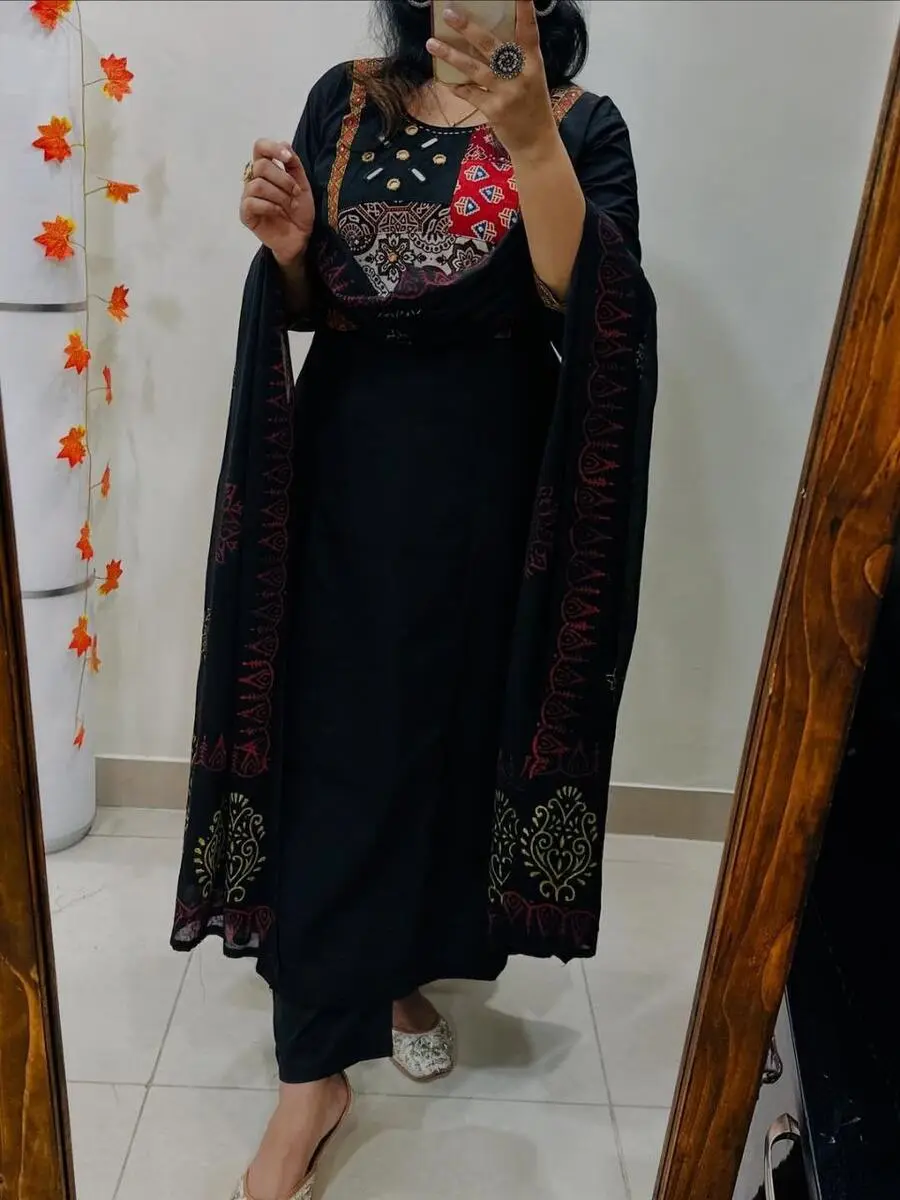 1FANCY RAYON MIRROR WORK TOP BOTTOM WITH DUPATTA FESTIVE WEAR WHOLESALE PRICE ETHNIC GARMENT (9)