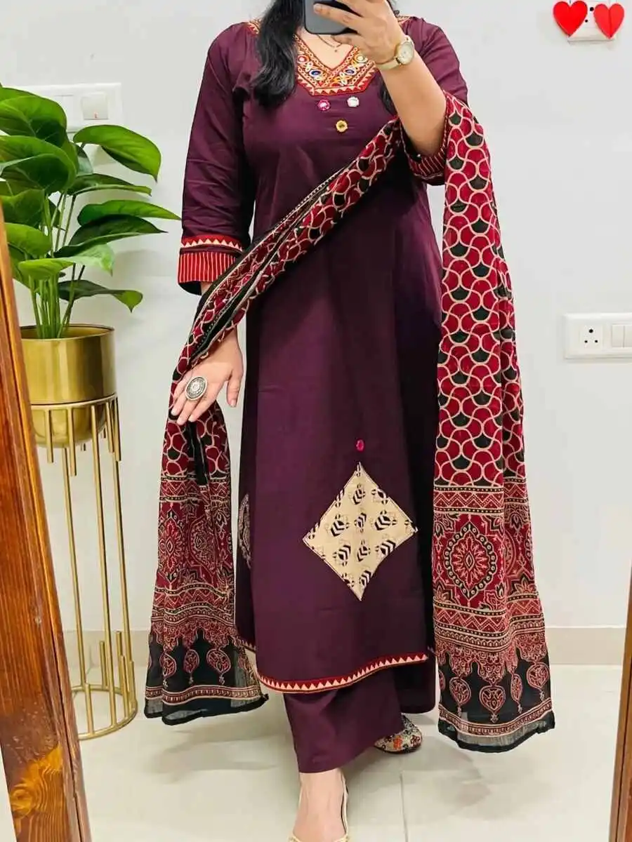 1FANCY RAYON SLUB APPLIQUE WORK TOP BOTTOM WITH DUPATTA FESTIVE WEAR WHOLESALE PRICE ETHNIC GARMENT (1)