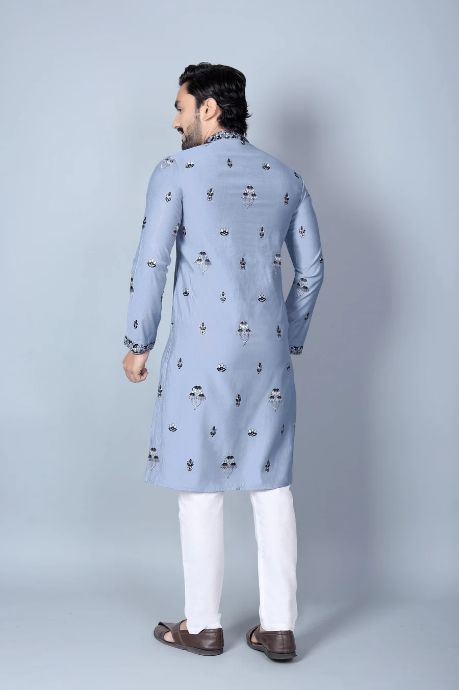 2DESIGNER CHANDERI SILK EMBROIDERY SEQUENCE WORK MEN'S KURTA PAYJAMA FESTIVE WEAR WHOLESALE PRICE ETHNIC GARMENT (19)