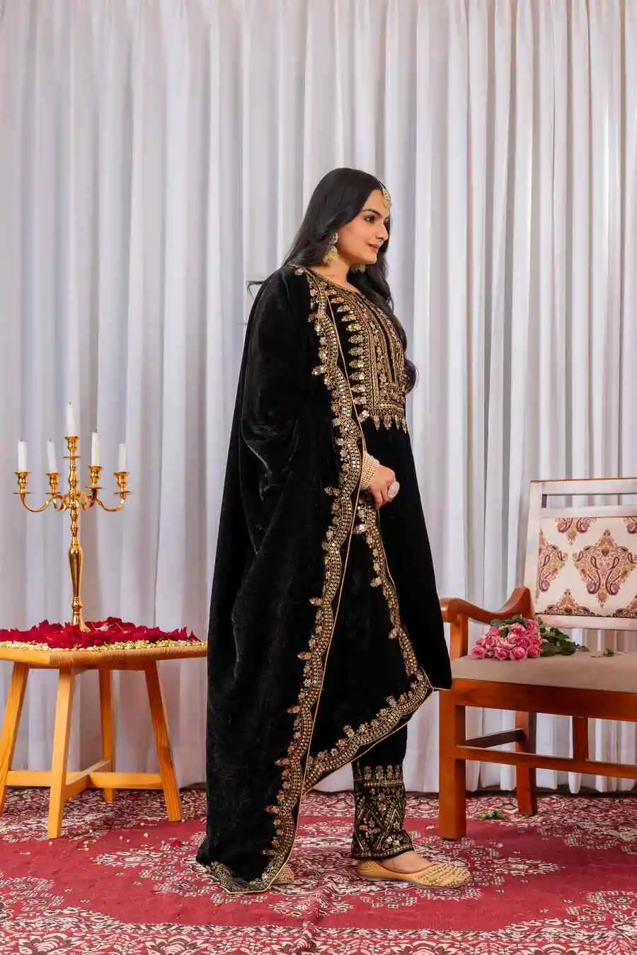 3DESIGNER VELVET EMBROIDERY SEQUENCE WORK TOP BOTTOM WITH DUPATTA FESTIVE WEAR WHOLESALE PRICE ETHNIC GARMENT (11)