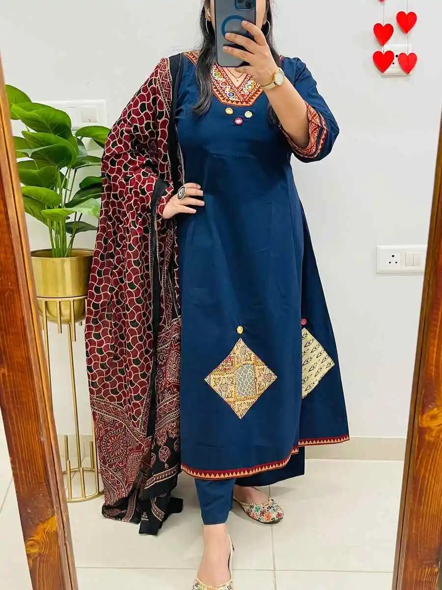 4FANCY RAYON SLUB APPLIQUE WORK TOP BOTTOM WITH DUPATTA FESTIVE WEAR WHOLESALE PRICE ETHNIC GARMENT (15)