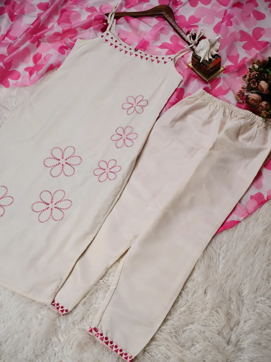 6FANCY RAYON SLUB EMBROIDERY WORK TOP BOTTOM WITH DUPATTA FESTIVE WEAR WHOLESALE PRICE ETHNIC GARMENT (1)