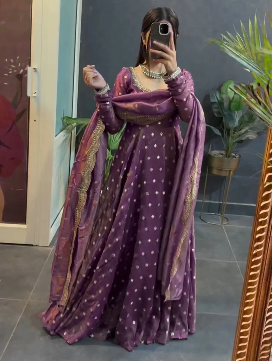 DESIGNER FENDY SILK THREAD & SEQUENCE WITH FANCY LACE WORK GOWN BOTTOM WITH DUPATTA WEDDING WEAR WHOLESALE PRICE ETHNIC GARMENT (1)