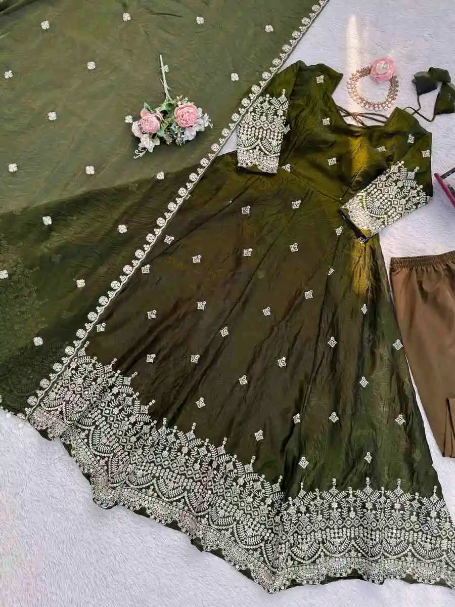 DESIGNER FENDY SILK THREAD WITH SEQUNCE WORK GOWN BOTTOM WITH DUPATTA WEDDING WEAR WHOLESALE PRICE ETHNIC GARMENT (14)