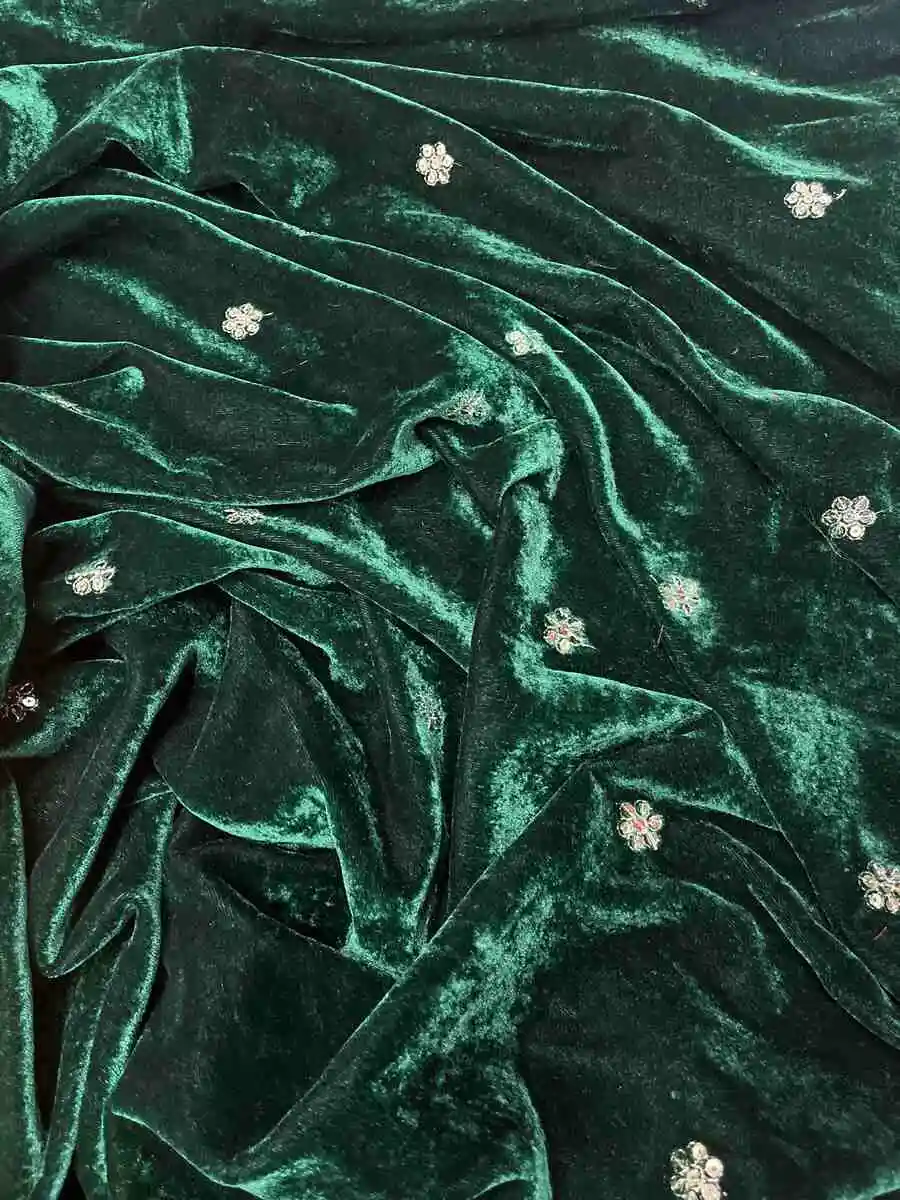 DESIGNER VELVET SEQUENCE AND JARI DORI EMBROIDERY LACE BORDER WORK SAREE WITH UNSTITCHED BLOUSE WEDDING WEAR WHOLESALE PRICE ETHNIC GARMENT (11)