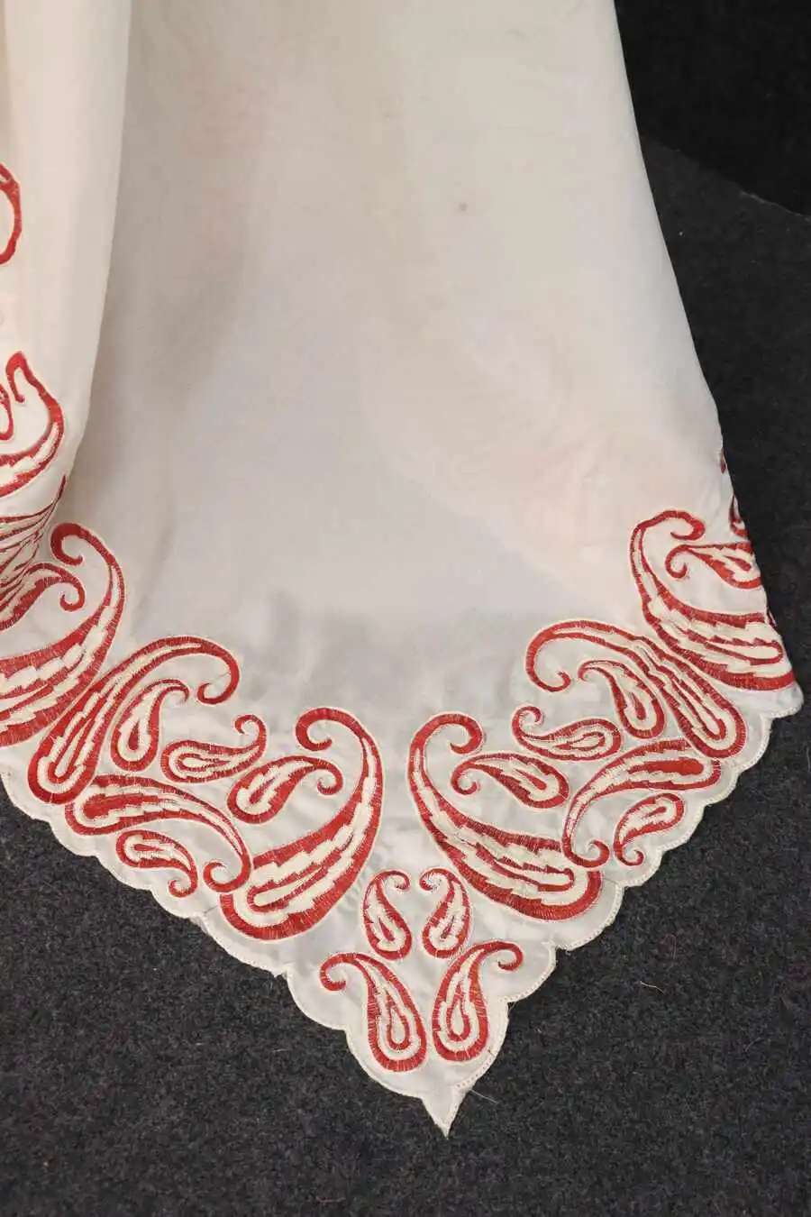 DESIGNER VICHITRA SILK MULTI THREAD EMBROIEDRY WORK WITH CUT WORK SAREE WITH UNSTITCHED BLOUSE WEDDING WEAR WHOLESALE PRICE ETHNIC GARMENT (1)