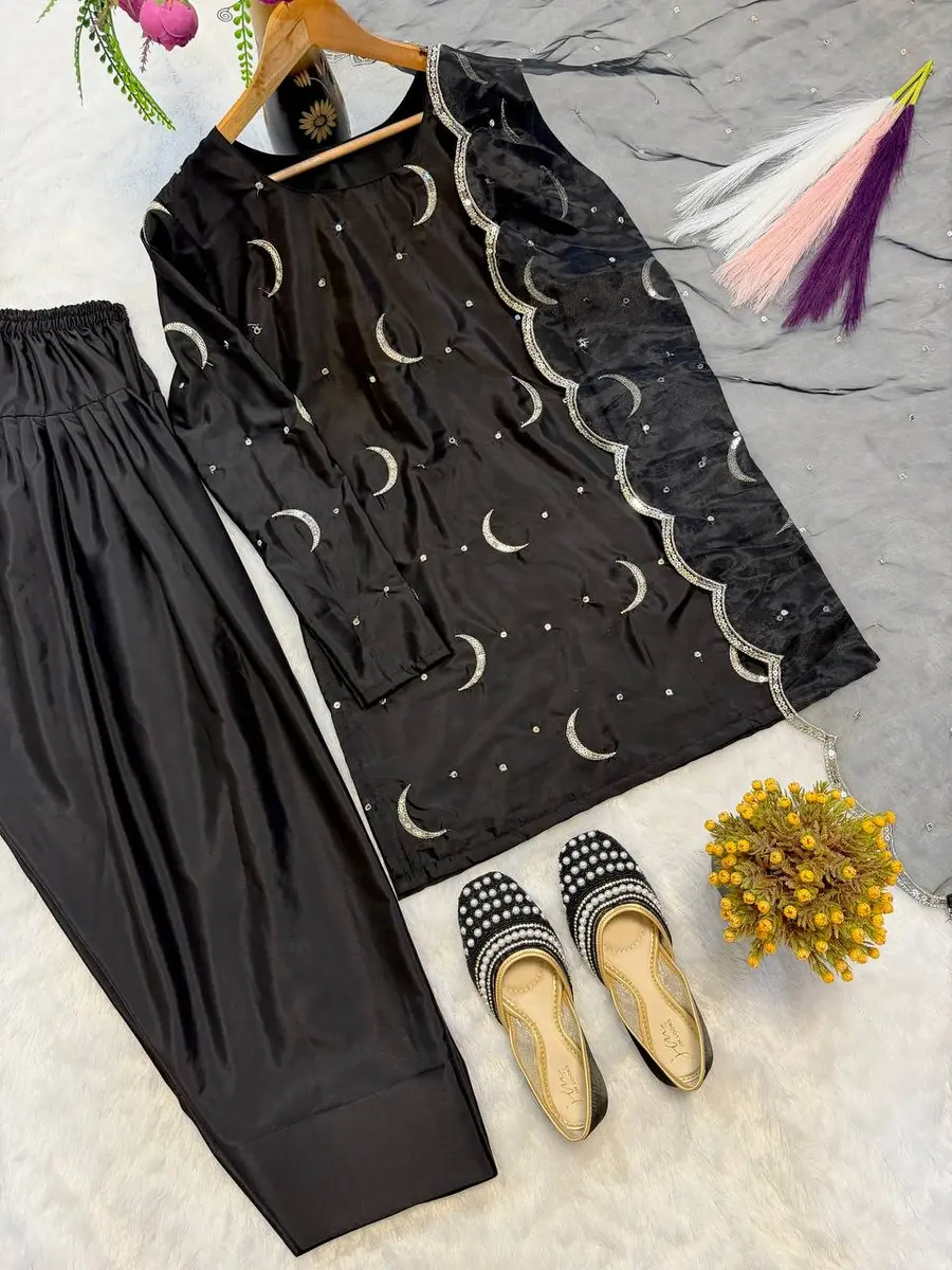 MODERN CREPE SILK SEQUENCE MULTI NEEDLE EMBROIDERY ZARI WORK TOP PATIYALA WITH DUPATTA FESTIVE WEAR WHOLESALE PRICE ETHNIC GARMENT (10)