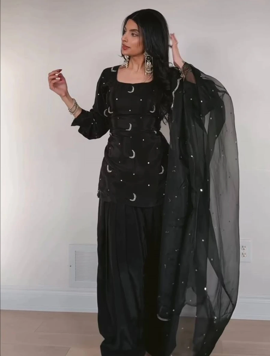 MODERN CREPE SILK SEQUENCE MULTI NEEDLE EMBROIDERY ZARI WORK TOP PATIYALA WITH DUPATTA FESTIVE WEAR WHOLESALE PRICE ETHNIC GARMENT (5)