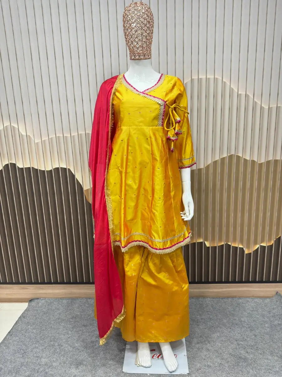 11MODERN-CHANDERI-COTTON-EMBROIDERED-LACE-WORK-KIDS-TOP-BOTTOM-WITH-DUPATTA-FESTIVE-WEAR-WHOLESALE-PRICE-ETHNIC-GARMENT-10.webp