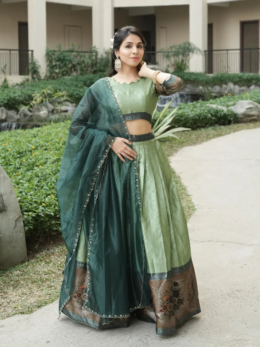 16DESIGNER SILK ZARI WEAVING WITH CONTRAST BORDER KALAMKARI WEAVING BORDER WORK LEHENGA CHOLI WITH DUPATTA FESTIVE WEAR WHOLESALE PRICE ETHNIC GARMENT (10)