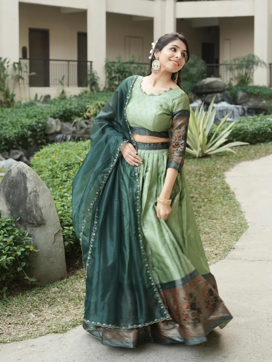 16DESIGNER SILK ZARI WEAVING WITH CONTRAST BORDER KALAMKARI WEAVING BORDER WORK LEHENGA CHOLI WITH DUPATTA FESTIVE WEAR WHOLESALE PRICE ETHNIC GARMENT (13)