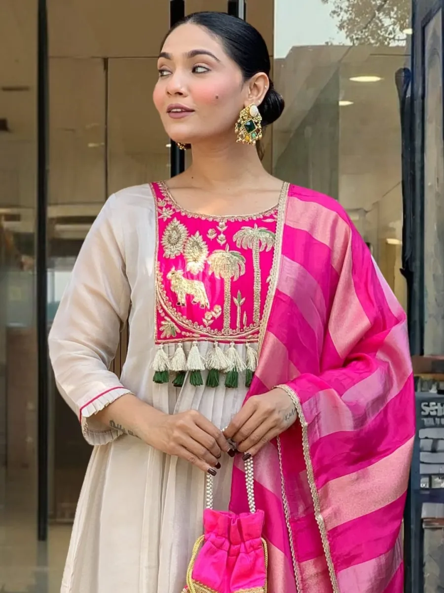 16FANCY VISCOSE SILK SEQUENCE CODING EMBROIDERY WORK TOP BOTTOM WITH DUPATTA FESTIVE WEAR WHOLESALE PRICE ETHNIC GARMENT (17)