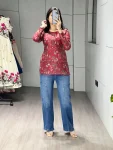 17MODERN-CAMBRIC-COTTON-FLORAL-PRINTED-WORK-SHORT-KURTI-DAILY-WEAR-WHOLESALE-PRICE-ETHNIC-GARMENT-1.webp