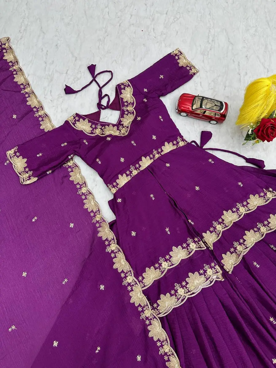 1DESIGNER-CHINON-SILK-THREAD-PIPE-SEQUENCE-WORK-TOP-LEHENGA-WITH-DUPATTA-WEDDING-WEAR-WHOLESALE-PRICE-ETHNIC-GARMENT-1.webp