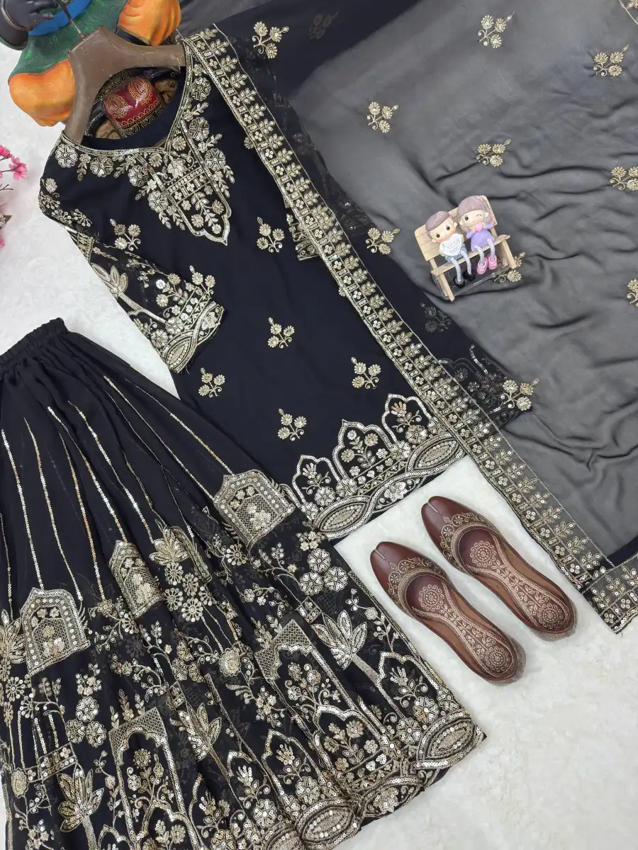 1DESIGNER GEORGETTE ZARI & 5MM SEQUENCE EMBROIDERY WORK TOP PALAZZO WITH DUPATTA WEDDING WEAR WHOLESALE PRICE ETHNIC GARMENT (23)