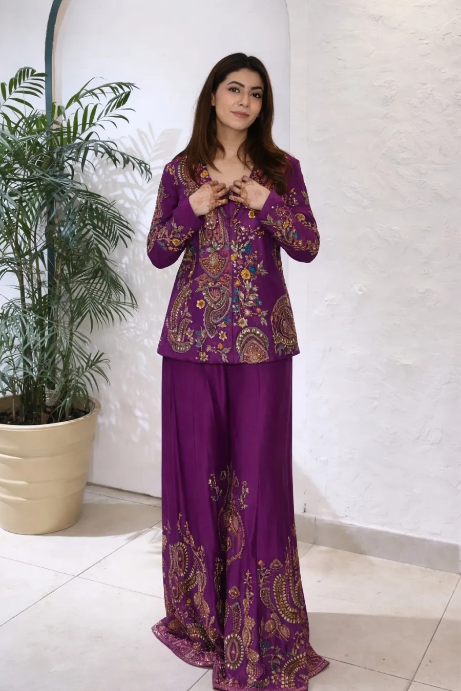 1MODERN CHINON EMBROIDERY SEQUENCE WORK PALAZZO BLOUSE WITH KOTI PARTY WEAR WHOLESALE PRICE ETHNIC GARMENT (15)