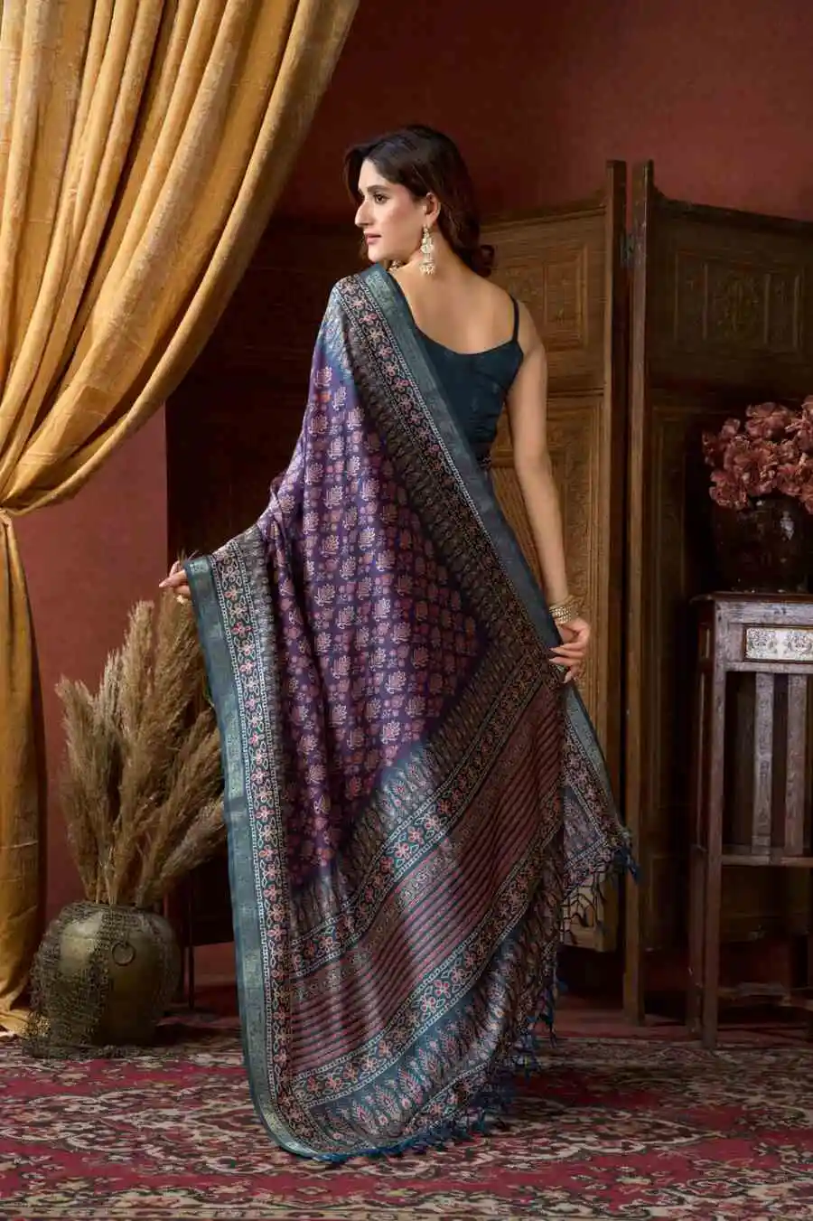 1NEW-ARRIVAL-CLUSTER-DIGITAL-WITH-JACQUARD-BORDER-JHALLAR-WORK-SAREE-WITH-UNSTITCHED-BLOUSE-DAILY-WEAR-WHOLESALE-PRICE-ETHNIC-GARMENT-30.webp