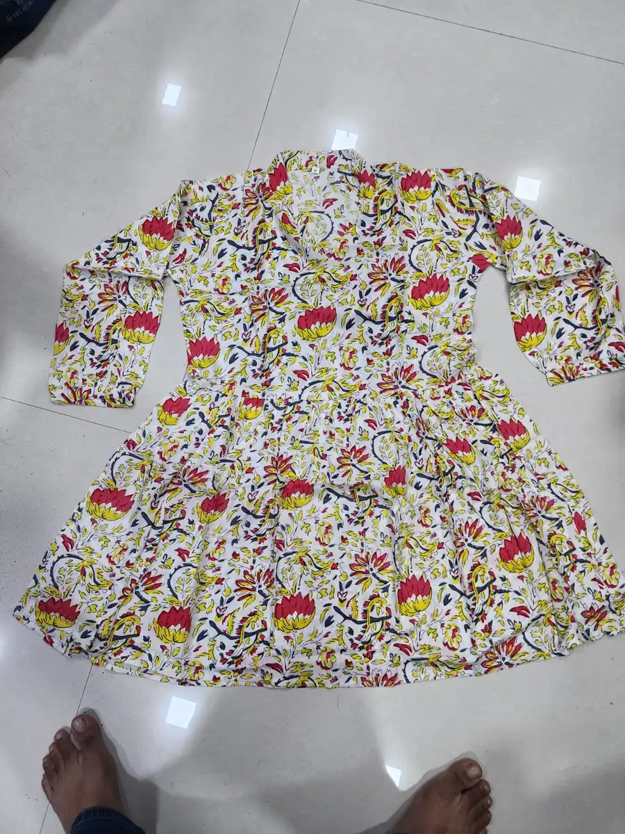 26MODERN-RAYON-DIGITAL-PRINT-WORK-ONLY-TOP-DAILY-WEAR-WHOLESALE-PRICE-ETHNIC-GARMENT-7.webp