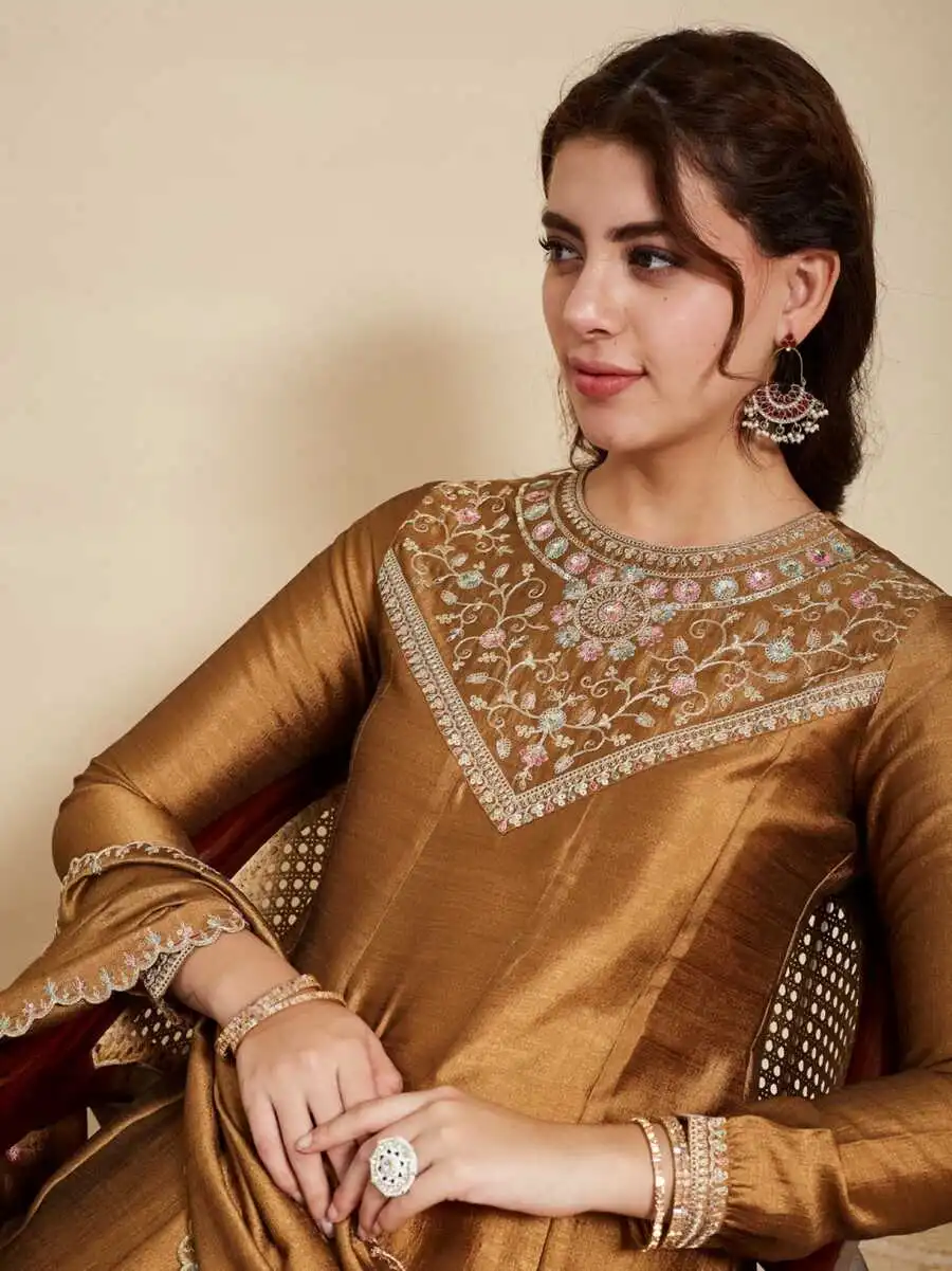 29.MODERN-VICHITRA-SILK-EMBROIDERY-SEQUENCE-WORK-TOP-BOTTOM-WITH-DUPATTA-FESTIVE-WEAR-WHOLESALE-PRICE-ETHNIC-GARMENT-3.webp
