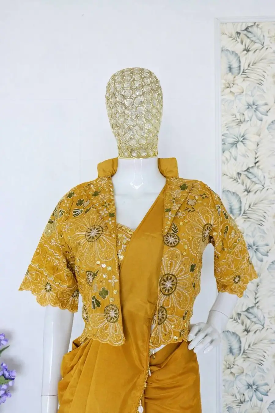 2DESIGNE-CREPE-SILK-LACE-BORDER-WORK-READY-TO-WEAR-SAREE-WITH-STITCHED-BLOUSE-AND-KOTI-PARTY-WEAR-WHOLESALE-PRICE-ETHNIC-GARMENT-27.webp