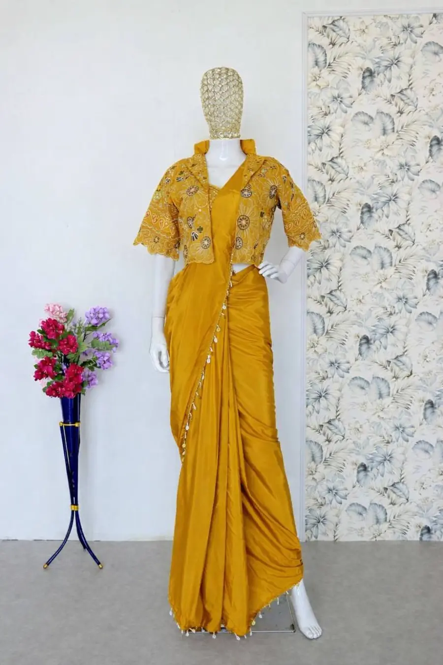2DESIGNE-CREPE-SILK-LACE-BORDER-WORK-READY-TO-WEAR-SAREE-WITH-STITCHED-BLOUSE-AND-KOTI-PARTY-WEAR-WHOLESALE-PRICE-ETHNIC-GARMENT-29.webp