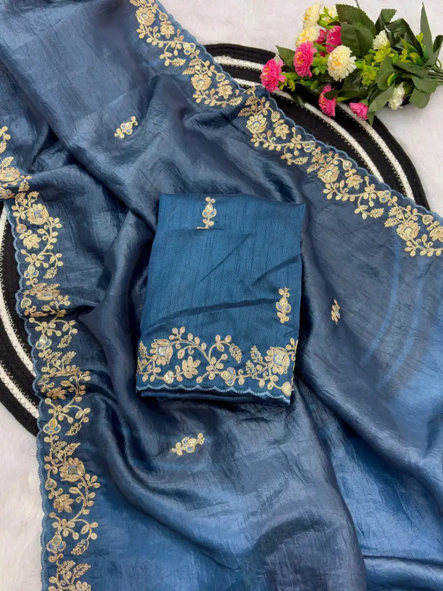 2DESIGNER GOLD CRUSH COTTON THREAD EMBROIDERY WITH SEQUENCE & CODING WORK SAREE WITH UNSTITCHED BLOUSE WEDDING WEAR WHOLESALE PRICE ETHNIC GARMENT (9)