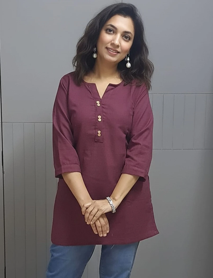 2FANCY-COTTON-PLAIN-WITH-WOODEN-SHOW-BUTTON-WORK-ONLY-TOP-DAILY-WEAR-WHOLESALE-PRICE-ETHNIC-GARMENT-7.webp