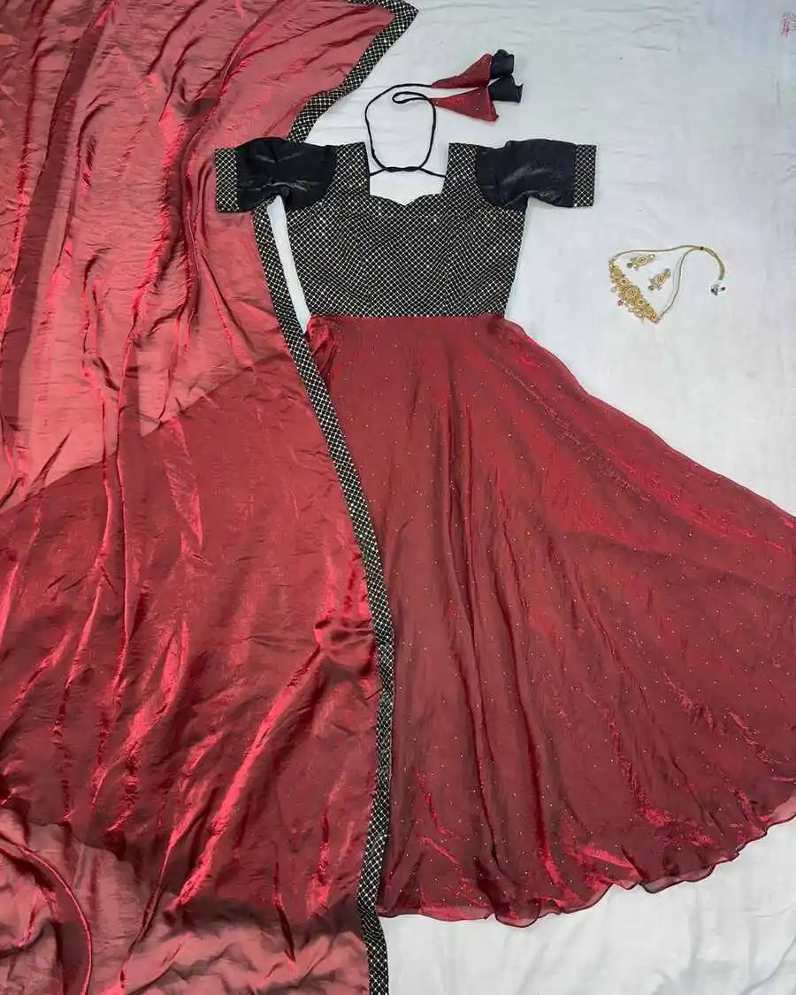 2MODERN-FENDY-EMBROIDERY-SEQUENCE-WORK-GOWN-WITH-DUPATTA-FESTIVE-WEAR-WHOLESALE-PRICE-ETHNIC-GARMENT-11.webp