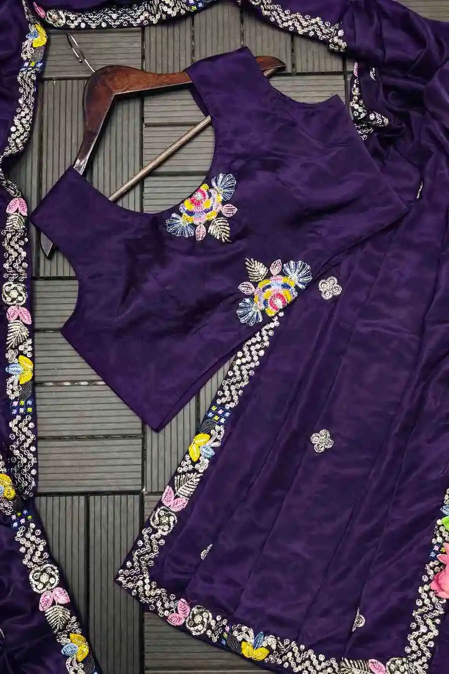 3MODERN-CREPE-SATIN-EMBROIDERY-WORK-READY-TO-WEAR-SAREE-WITH-STITCHED-BLOUSE-AND-KOTI-PARTY-WEAR-WHOLESALE-PRICE-ETHNIC-GARMENT-13.webp