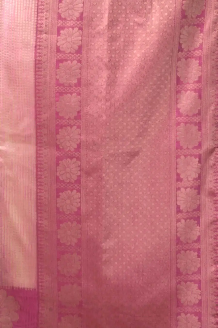 5FANCY-KOTA-SILK-FANCY-JHUMKA-WORK-SAREE-WITH-UNSTITCHED-BLOUSE-WEDDING-WEAR-WHOLESALE-PRICE-ETHNIC-GARMENT-34.webp