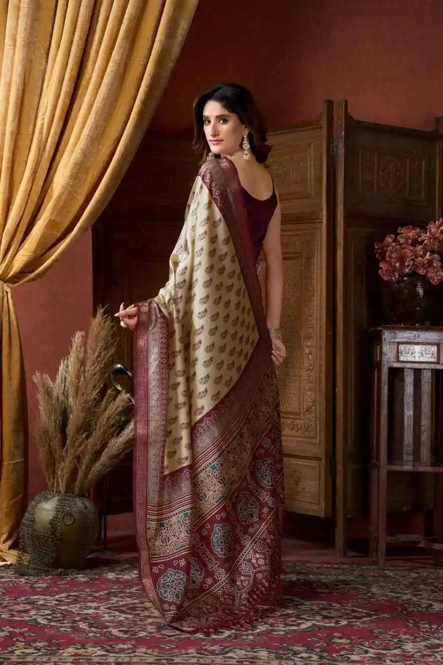 5NEW-ARRIVAL-CLUSTER-DIGITAL-WITH-JACQUARD-BORDER-JHALLAR-WORK-SAREE-WITH-UNSTITCHED-BLOUSE-DAILY-WEAR-WHOLESALE-PRICE-ETHNIC-GARMENT-30.webp
