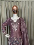 6DESIGNER-GMY-SILK-EMBROIDERY-WORK-TOP-PATIYALA-WITH-DUPATTA-FESTIVE-WEAR-WHOLESALE-PRICE-ETHNIC-GARMENT-16.webp