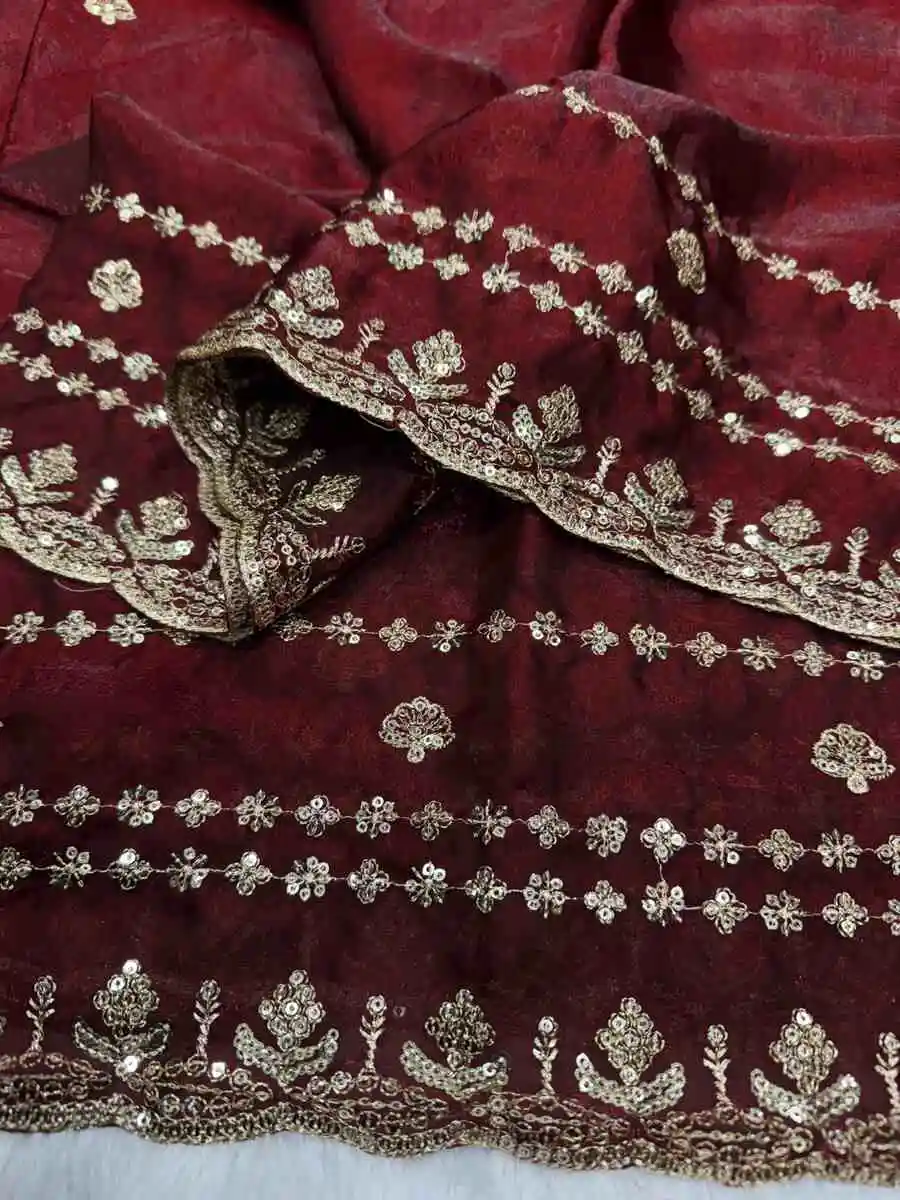 6DESIGNER-SPACE-SILK-SEQUENCE-AND-ZARI-EMBROIDERY-WORK-SAREE-WITH-UNSTITCHED-BLOUSE-WEDDING-WEAR-WHOLESALE-PRICE-ETHNIC-GARMENT-9.webp