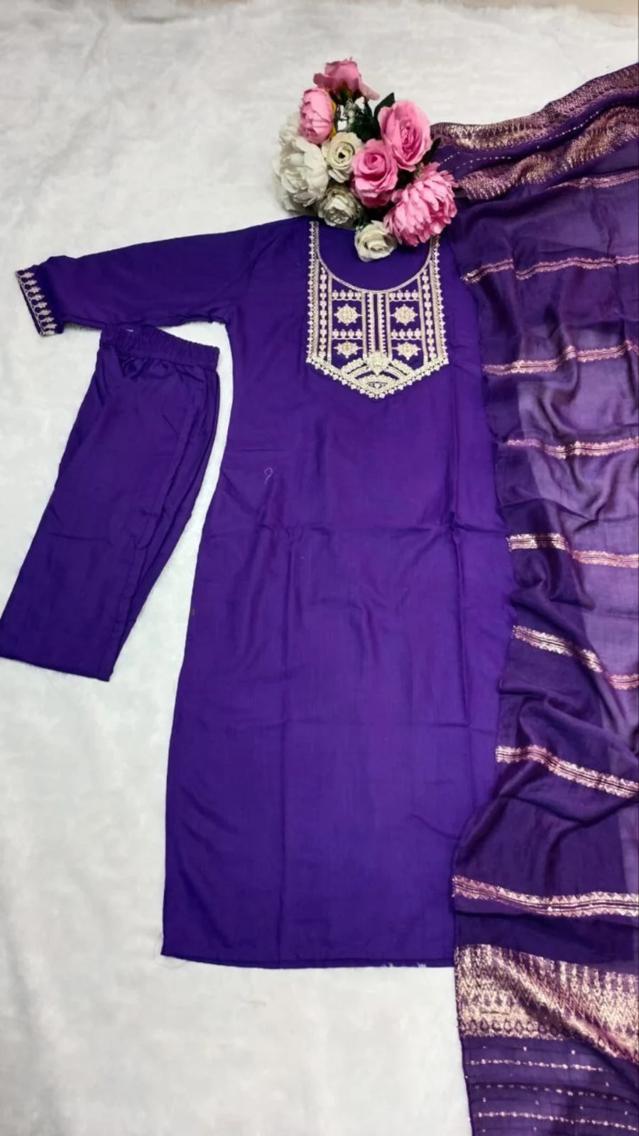 7FANCY-SLUB-COTTON-EMBROIDERY-WORK-TOP-BOTTOM-WITH-DUPATTA-FESTIVE-WEAR-WHOLESALE-PRICE-ETHNIC-GARMENT-14.webp