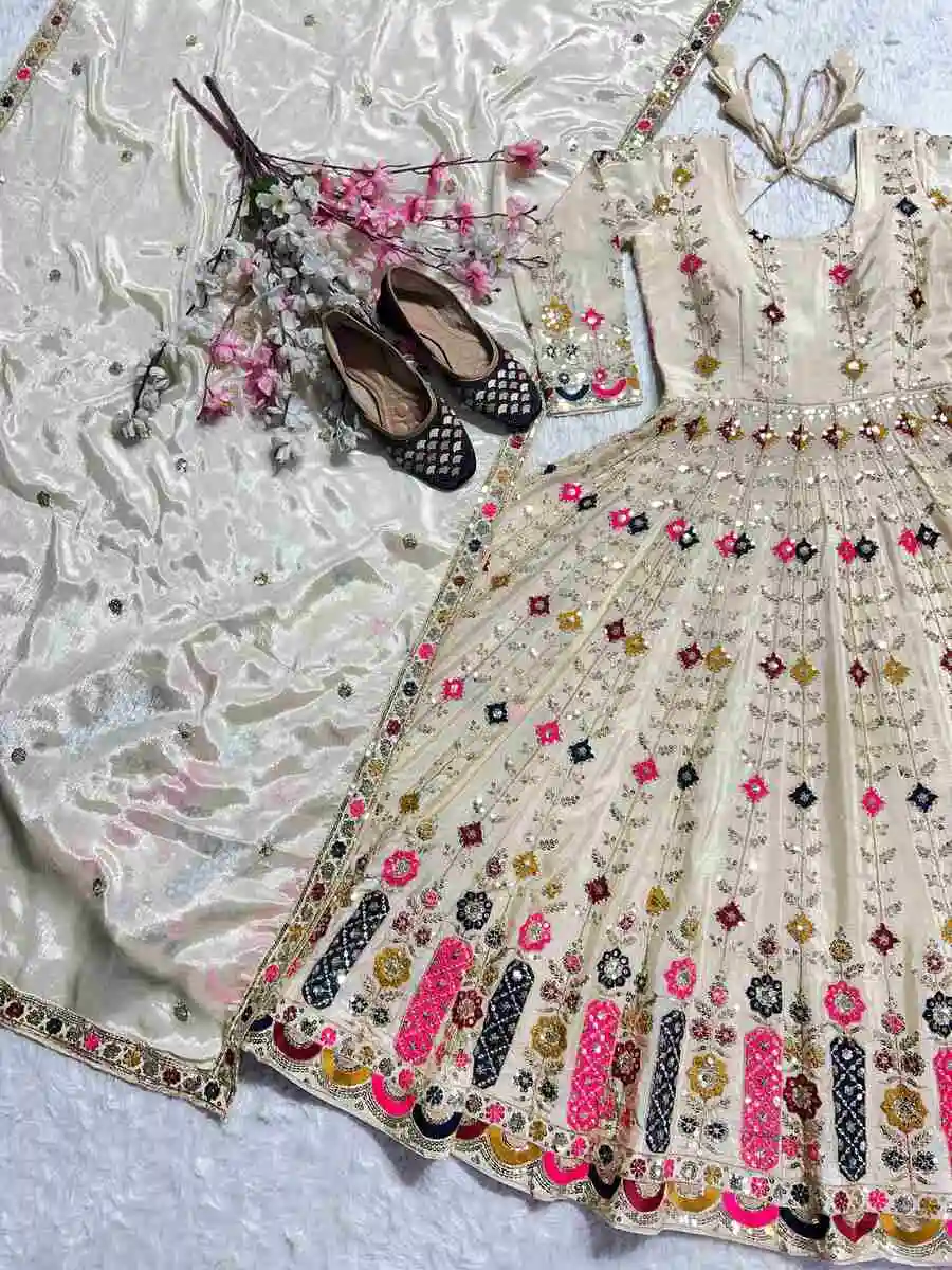 DESIGNE-CHINON-SILK-SEQUENCE-EMBROIDERY-WORK-GOWN-BOTTOM-WITH-DUPATTA-FESTIVE-WEAR-WHOLESALE-PRICE-ETHNIC-GARMENT-10.webp