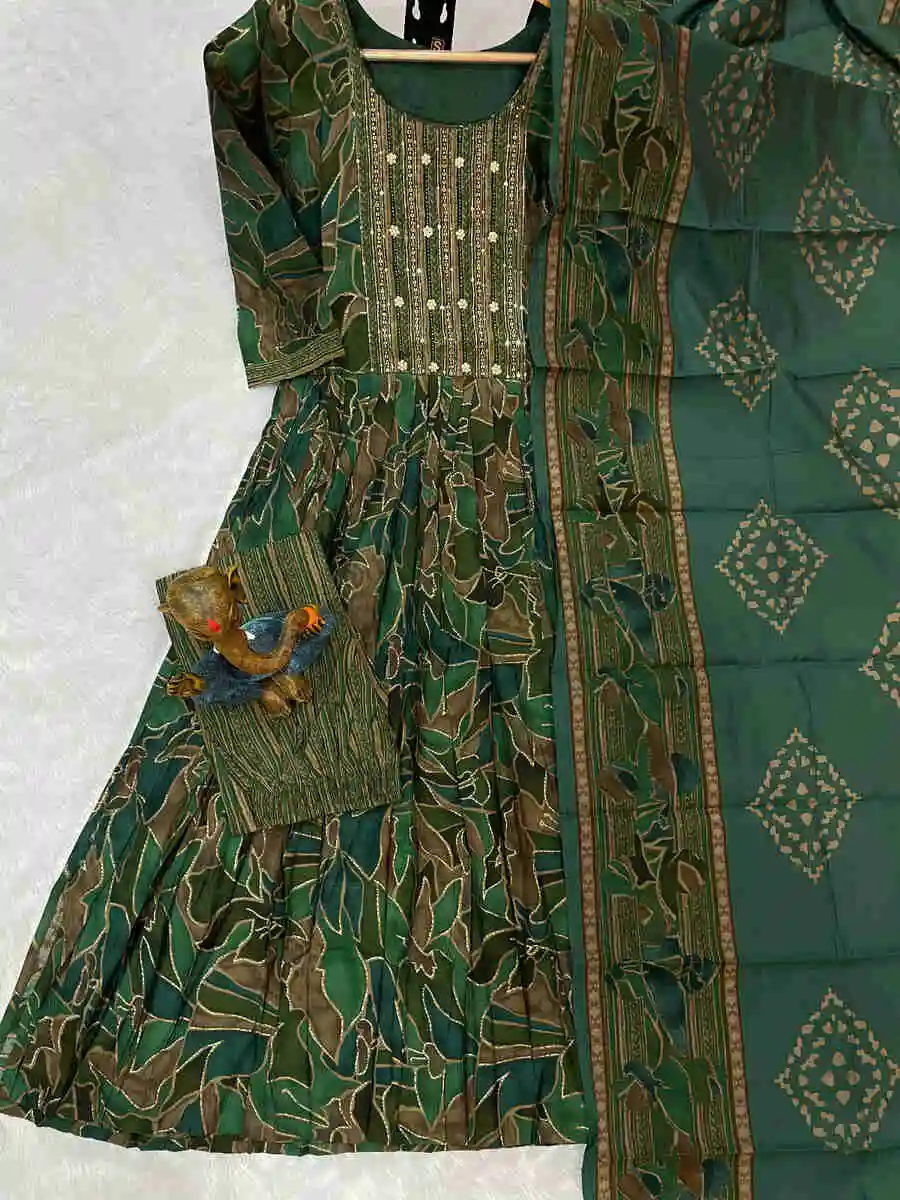 DESIGNER-MODAL-PRINT-MULTI-EMBROIDERY-THREAD-WITH-HAND-WORK-TOP-BOTTOM-WITH-DUPATTA-FESTIVE-WEAR-WHOLESALE-PRICE-ETHNIC-GARMENT-5.webp