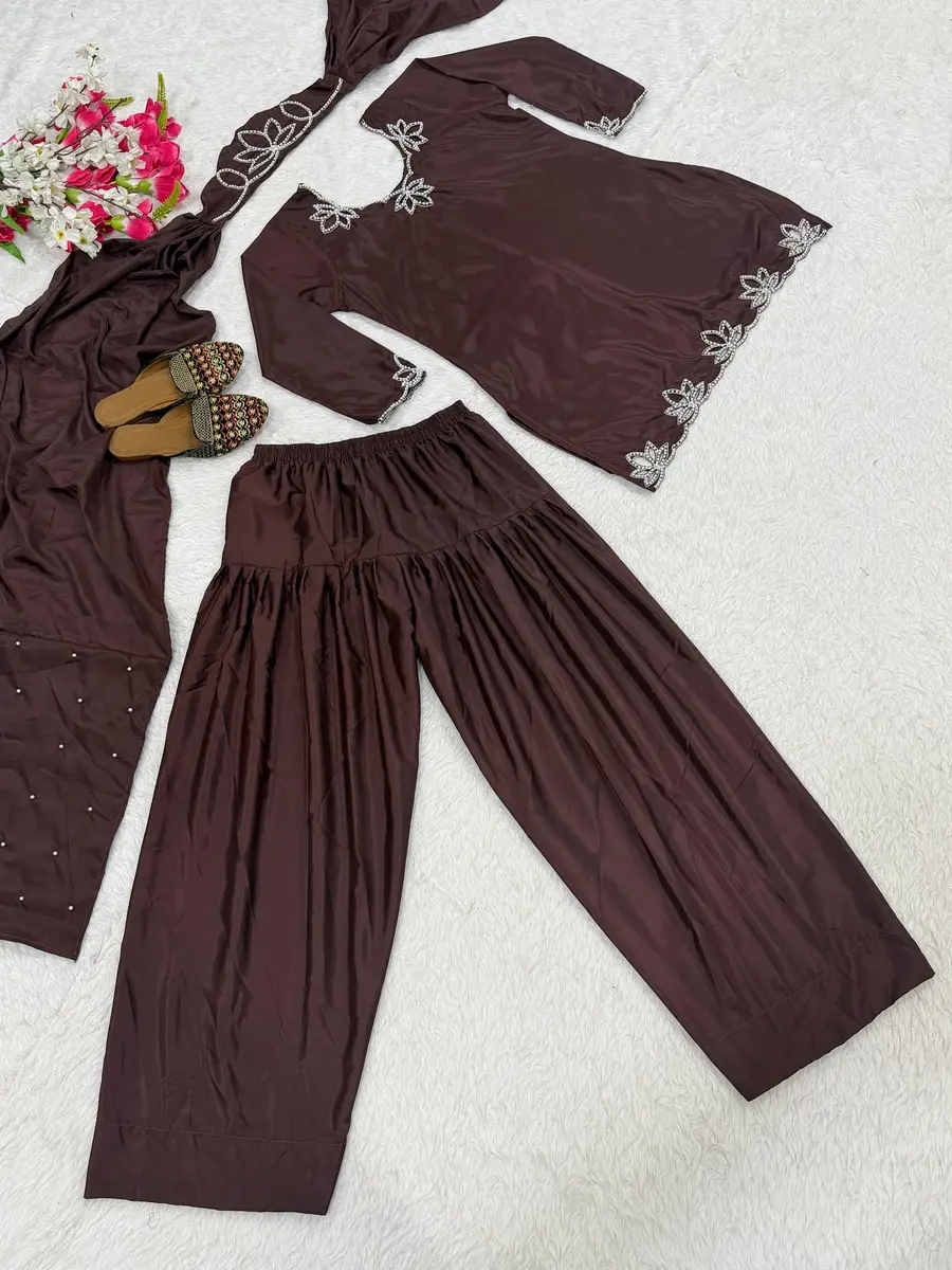 DESIGNER-NATURAL-CREPE-EMBROIDERY-AND-MOTI-WORK-TOP-PATIYALA-WITH-DUPATTA-FESTIVE-WEAR-WHOLESALE-PRICE-ETHNIC-GARMENT-1.webp