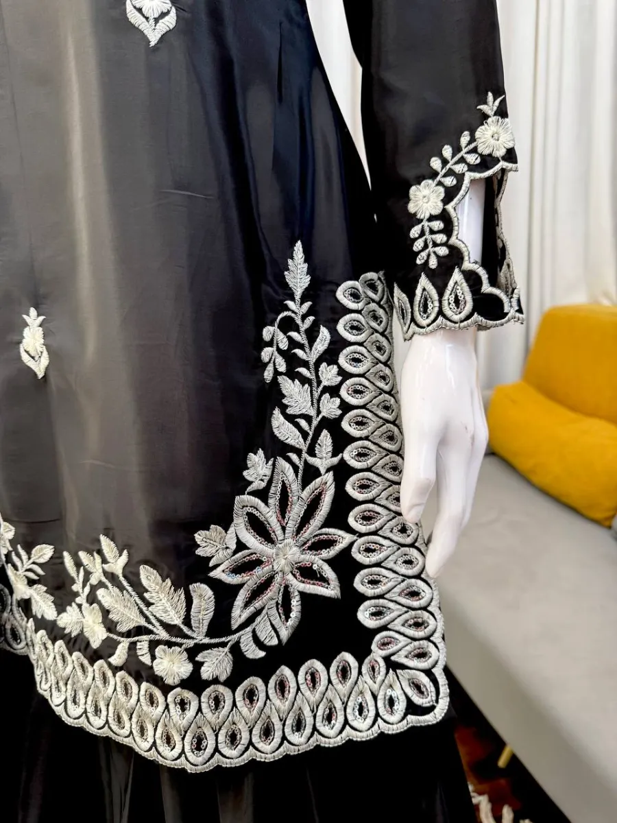 DESIGNER NATURAL CREPE THREAD WITH SEQUENCE WORK TOP PALAZZO WITH DUPATTA FESTIVE WEAR WHOLESALE PRICE ETHNIC GARMENT (10)