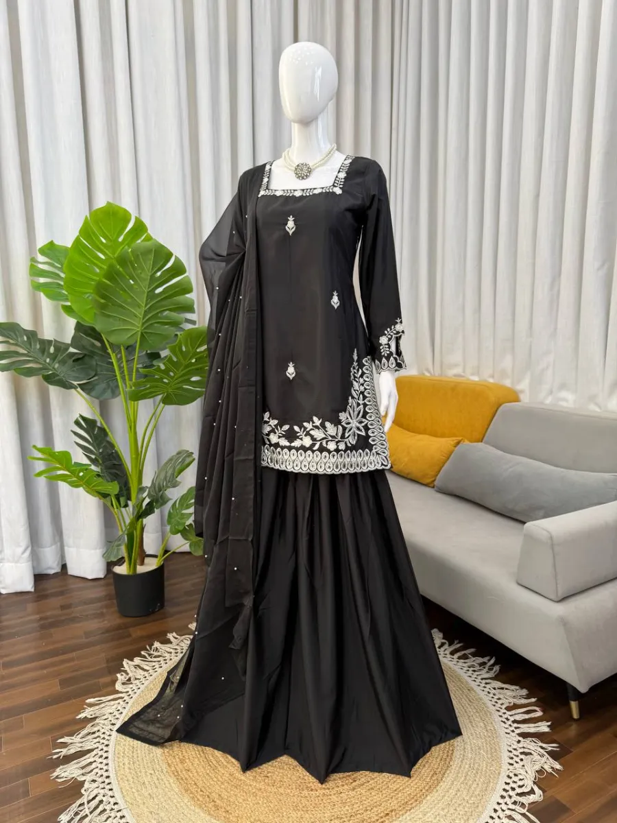 DESIGNER NATURAL CREPE THREAD WITH SEQUENCE WORK TOP PALAZZO WITH DUPATTA FESTIVE WEAR WHOLESALE PRICE ETHNIC GARMENT (7)