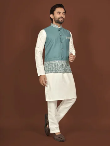 DESIGNER SILK EMBROIDERY WORK MEN'S KURTA PAYJAMA WITH KOTI RAMA
