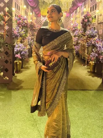 DESIGNER TWILL NET SEQUENCE AND DORI EMBROIDERY WORK LACE BORDER WITH BUTTI WORK SAREE WITH UNSTITCHED BLOUSE GREY